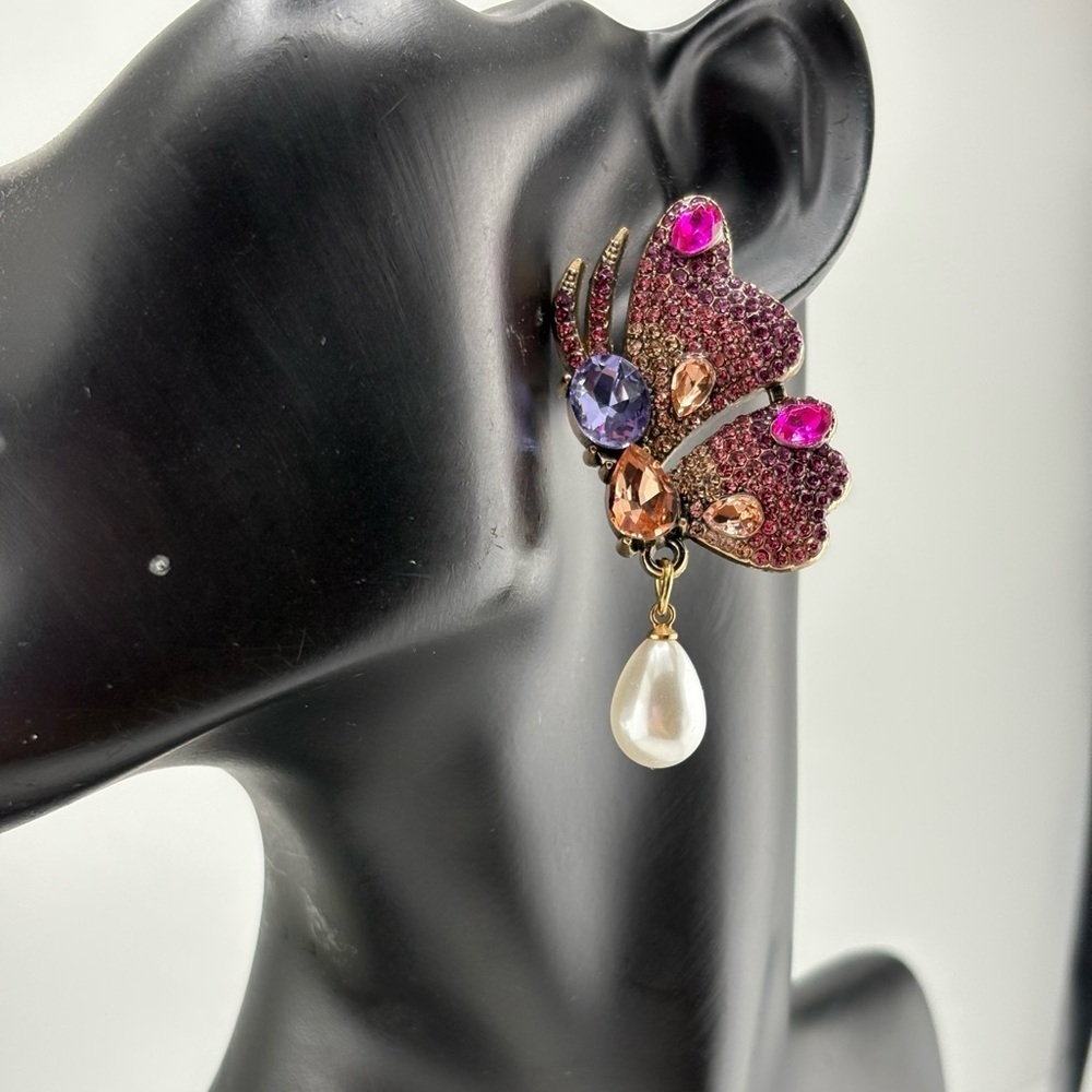 🦋 Pink Butterfly Crystal Earrings with Pearl Drop ✨
